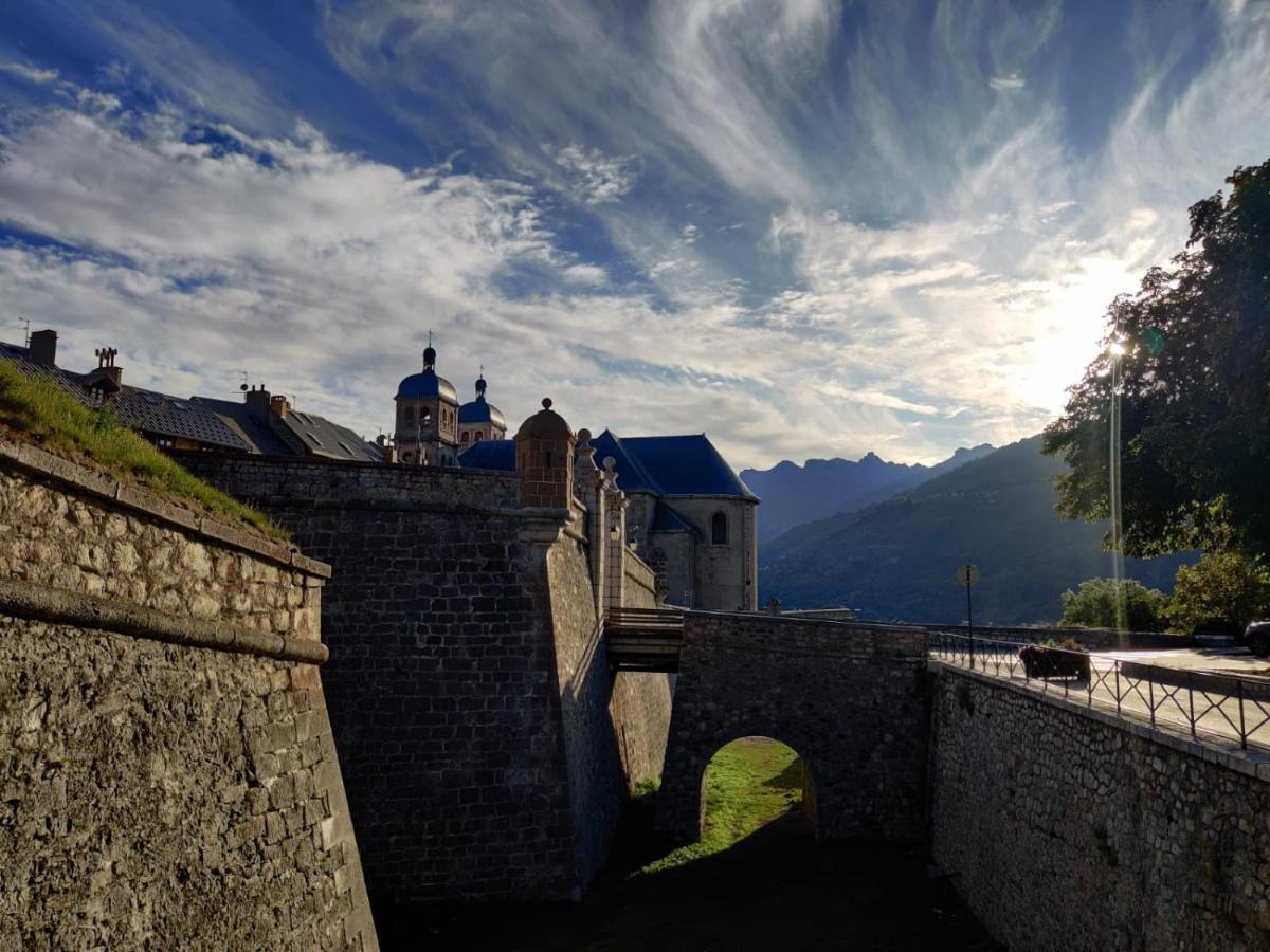 A Deux Pas ... Apartment Briancon  Exterior photo